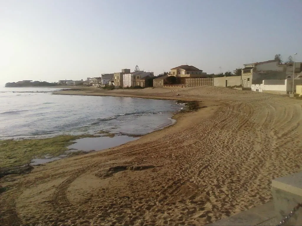 Casa Vacanza Nella Marinella Di Montalbano Holiday home Punta Secca